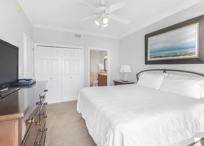 Apartment Crystal Shores 507 By Collection