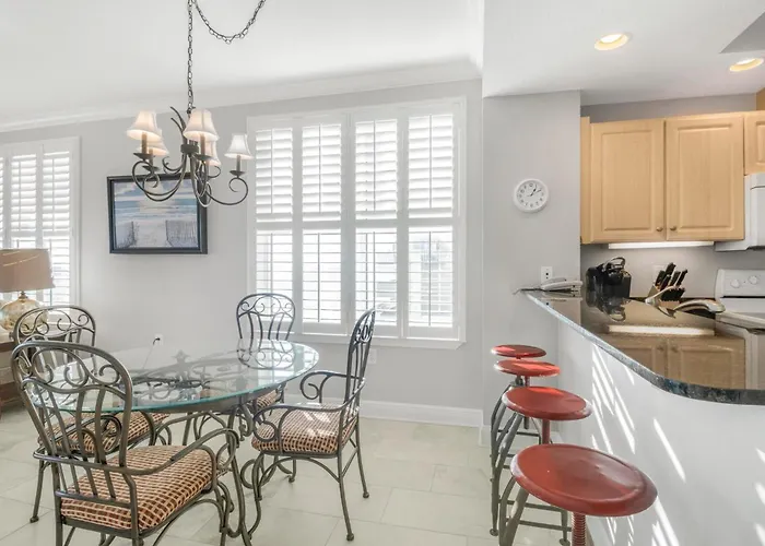 Apartment Crystal Shores 507 By Collection Gulf Shores